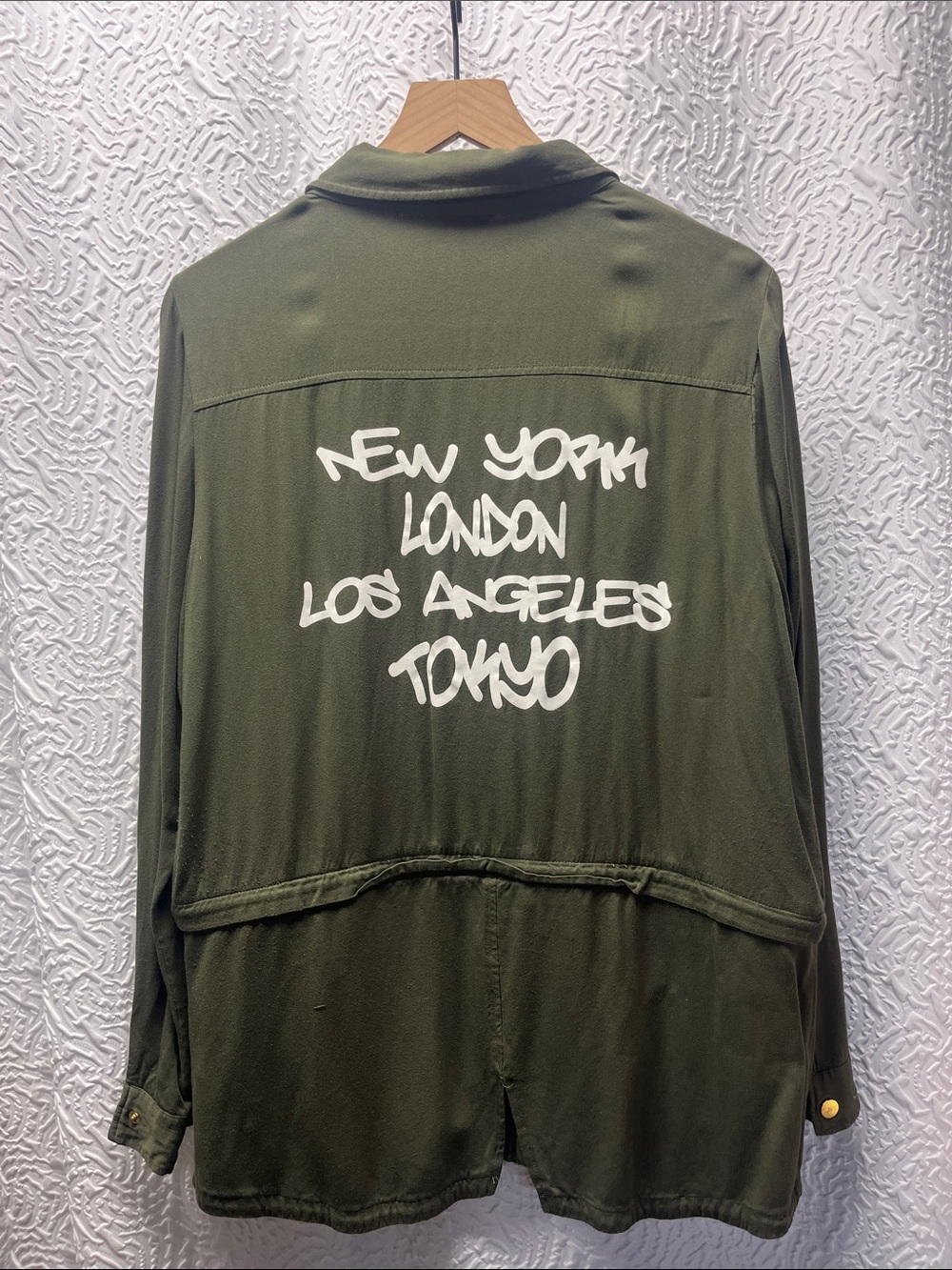 G by GUESS Olive Green Utility Jacket Graphic Back - Medium